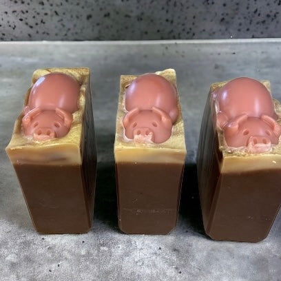 Piggies in the Mud all Natural Buttermilk Soap with Thieves Blend of Essential Oils