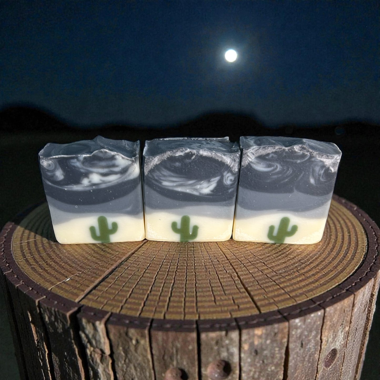 🌑 New Moon – Arizona Themed Tallow Soap with Lavender, Anise & Litsea Essential Oils